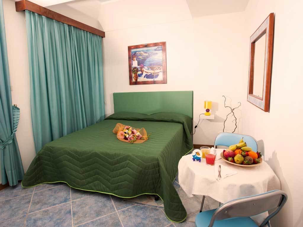 La Brezza B&B Ischia Room photo